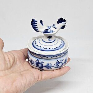 Gzhel Porcelain Rooster Trinket Box Salt Spice Cell Dispenser Blue & White Small